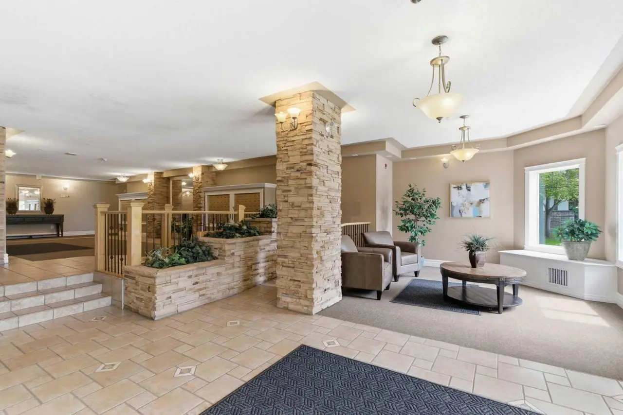 205, 345 Rocky Vista Park NW