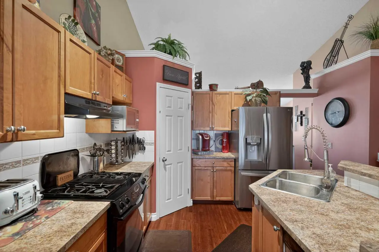 285 West Creek Springs 