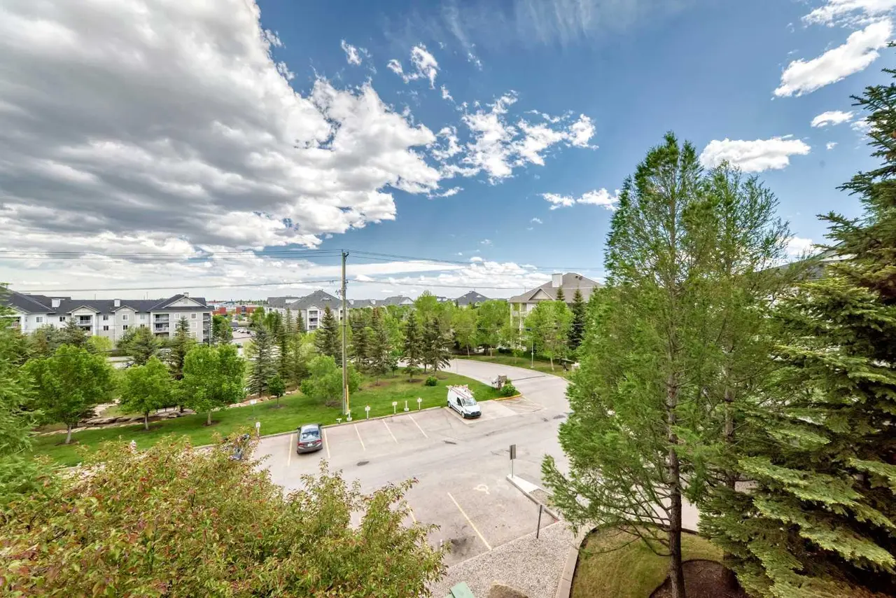 307, 7 Somervale View SW