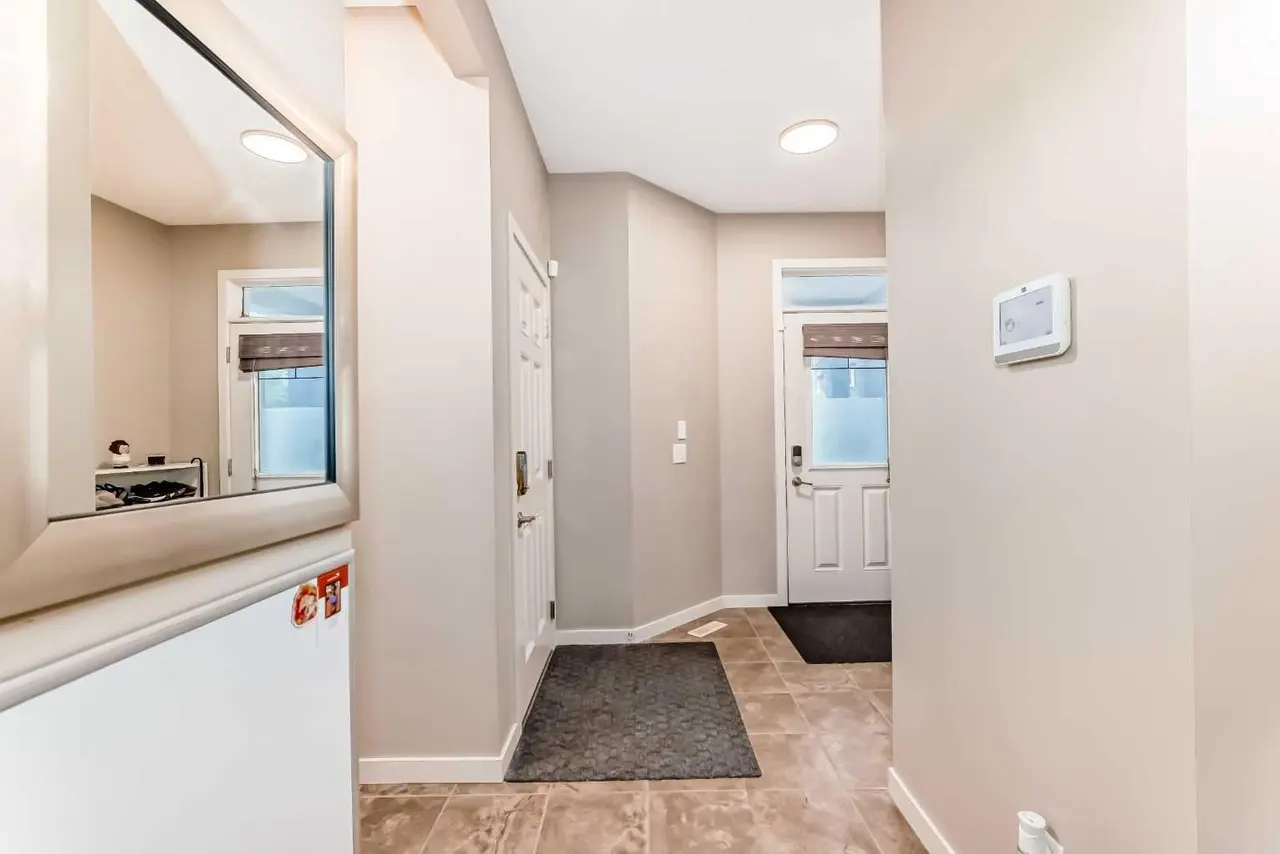 109 New Brighton Park SE