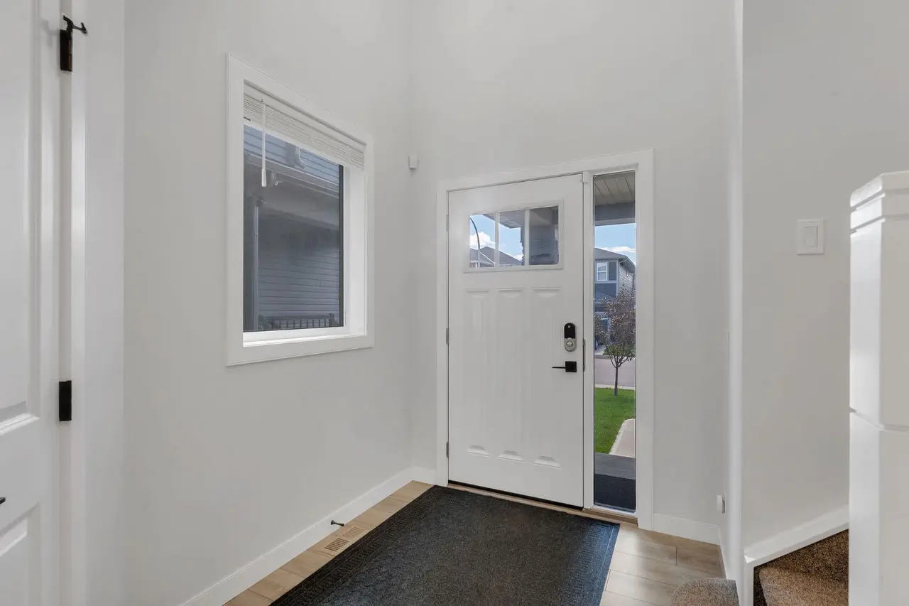 720 Midtown Drive SW
