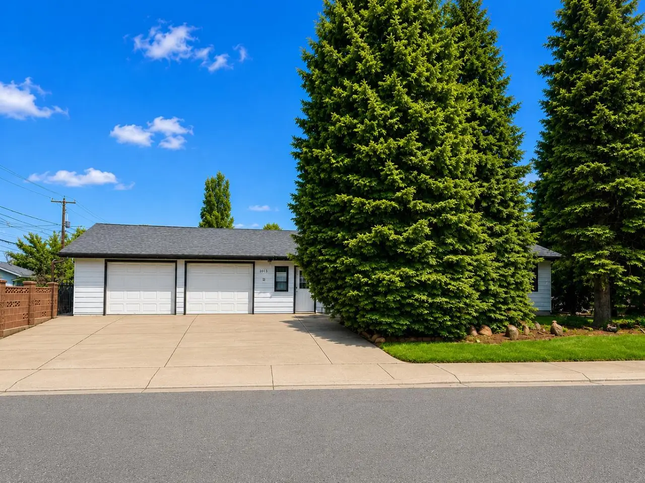 2015 24 Street S