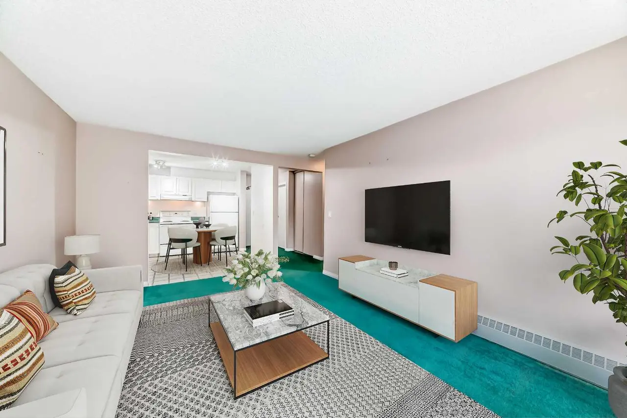 3301, 393 Patterson Hill SW