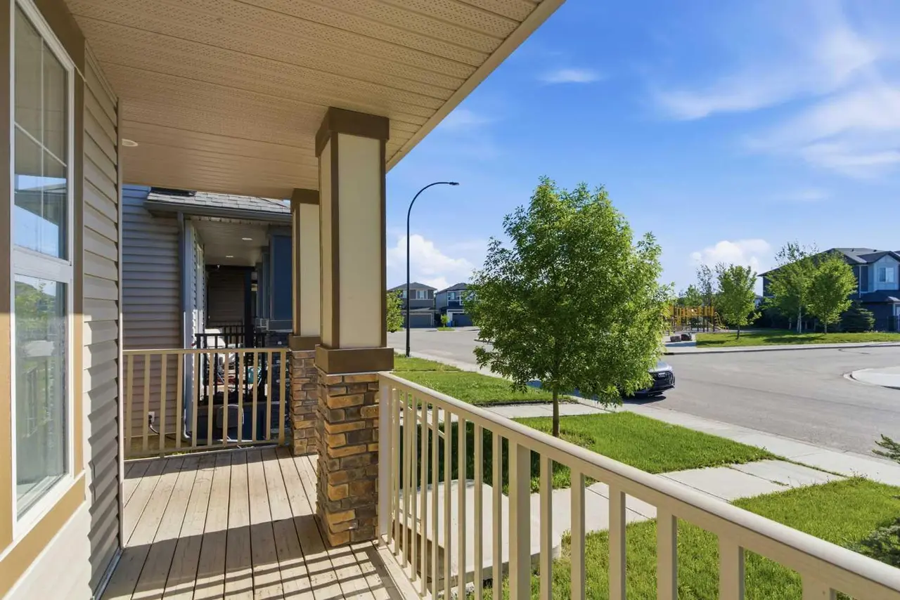 81 Legacy Glen Green SE