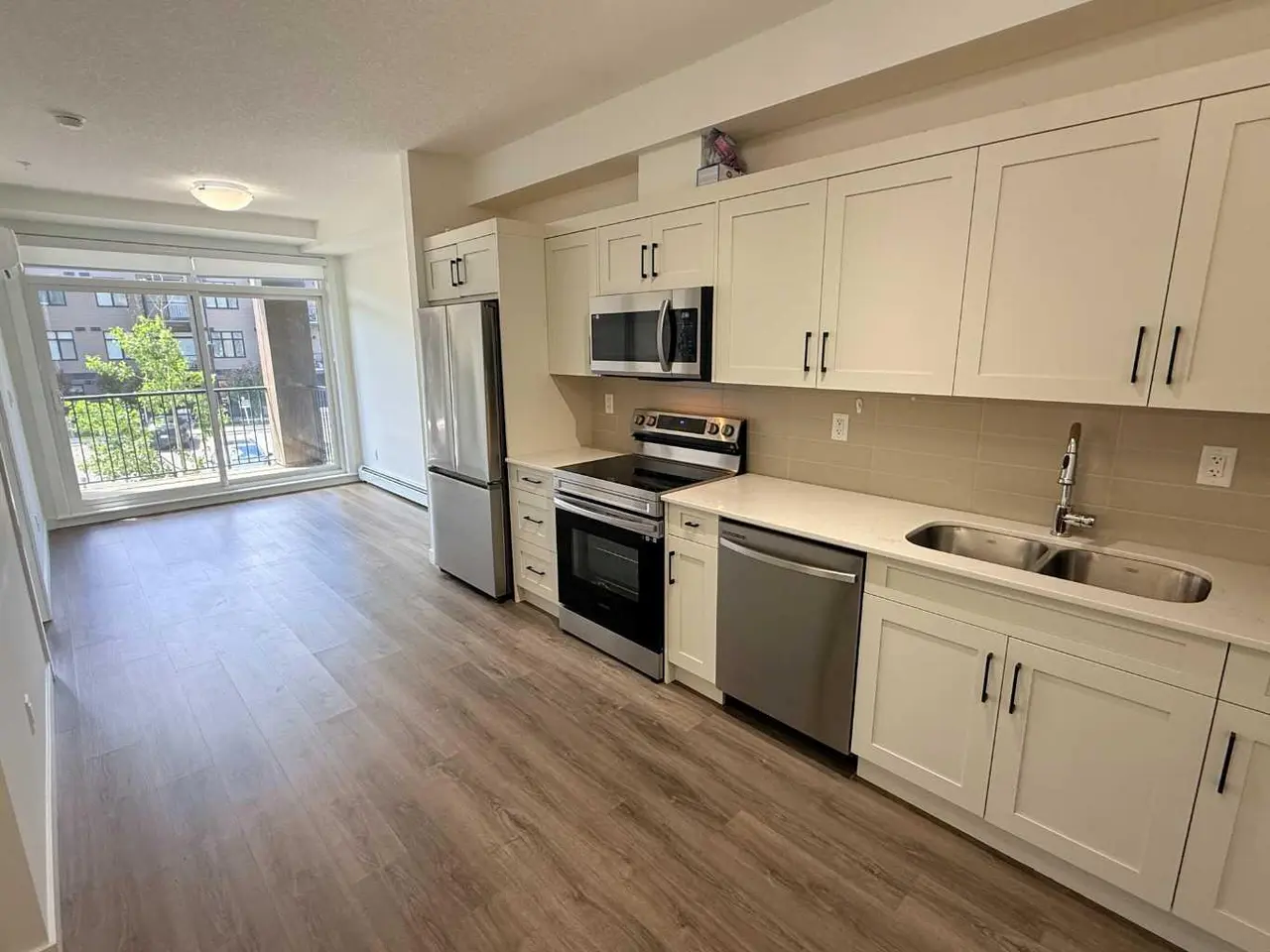 2207, 200 Seton Circle SE