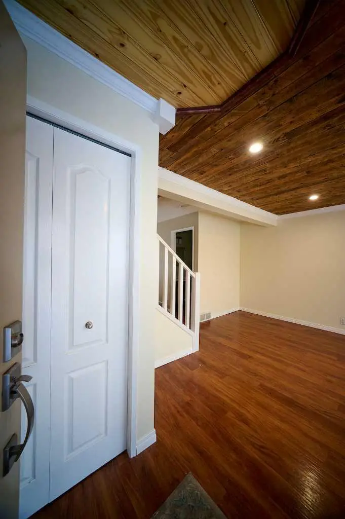 30, 380 Bermuda Drive NW
