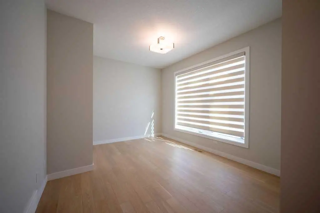 146 Alpine Drive SW