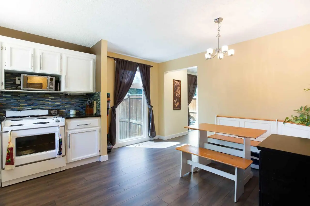 81, 630 Sabrina Road SW
