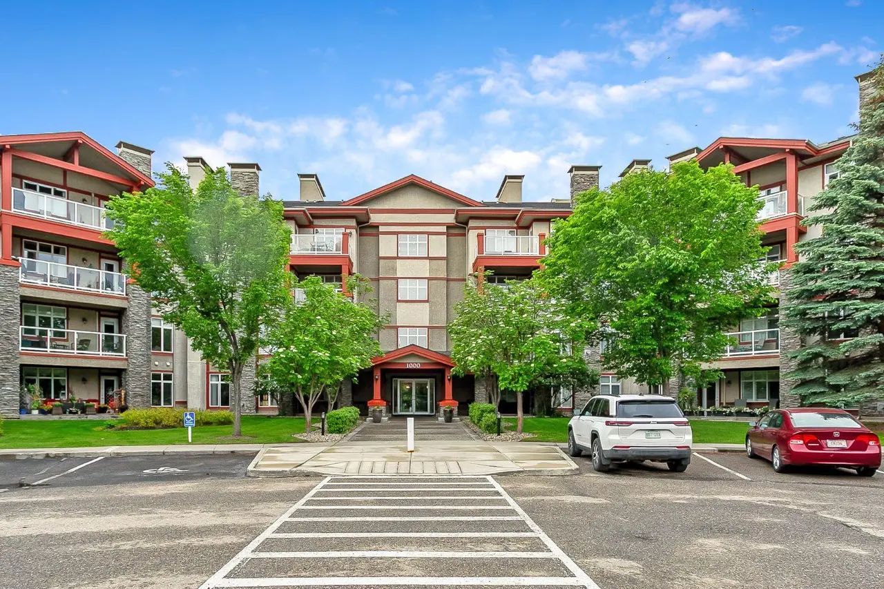 1311, 1311 Lake Fraser Green SE