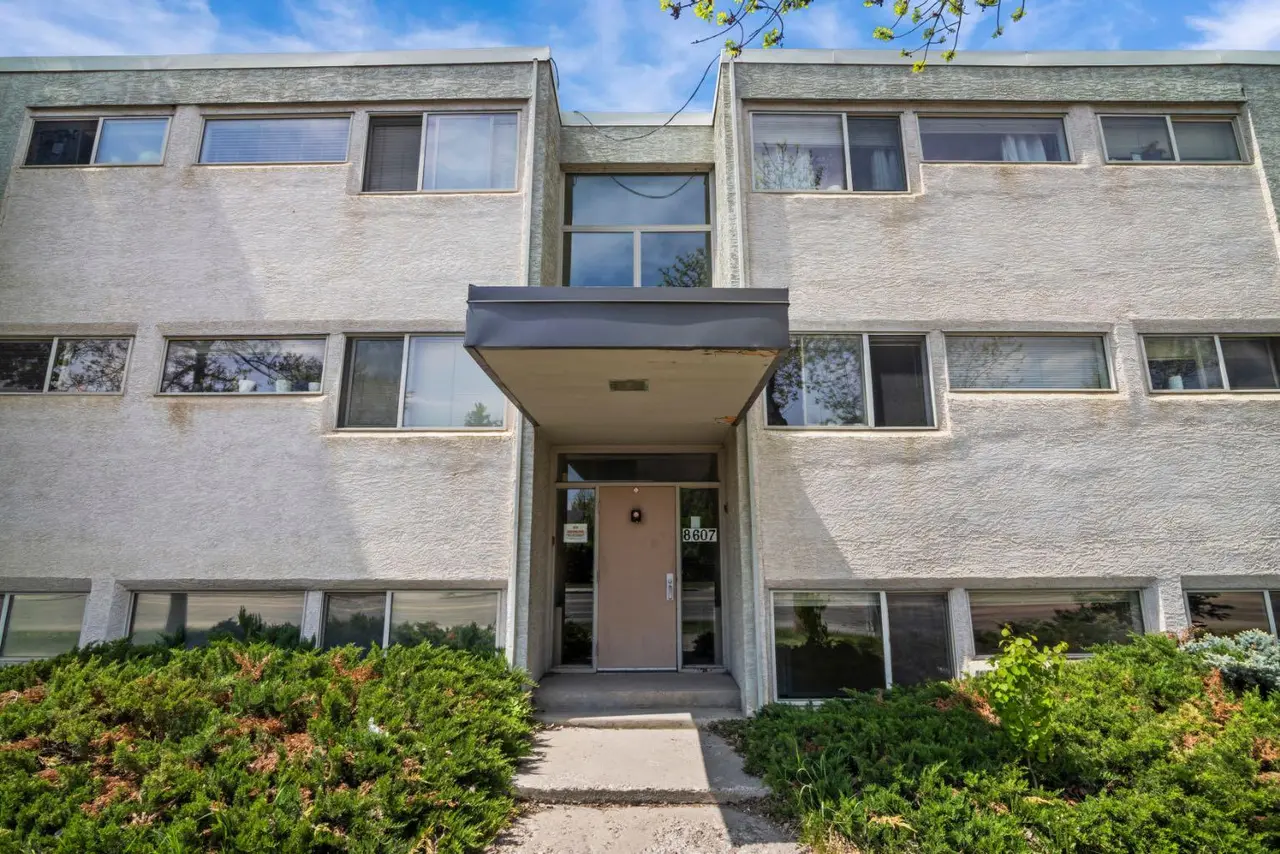 104, 8607 Elbow Drive SW