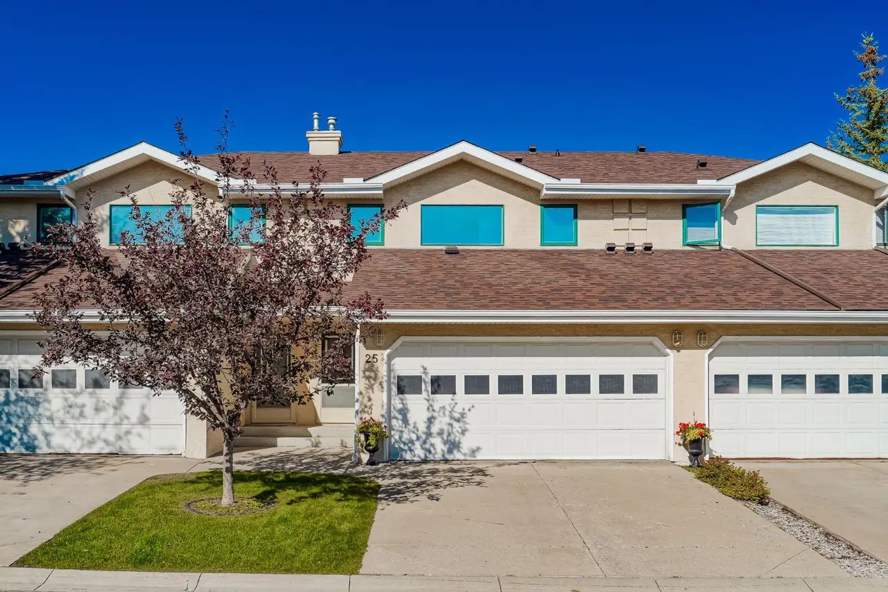 25, 200 Sandstone Drive NW