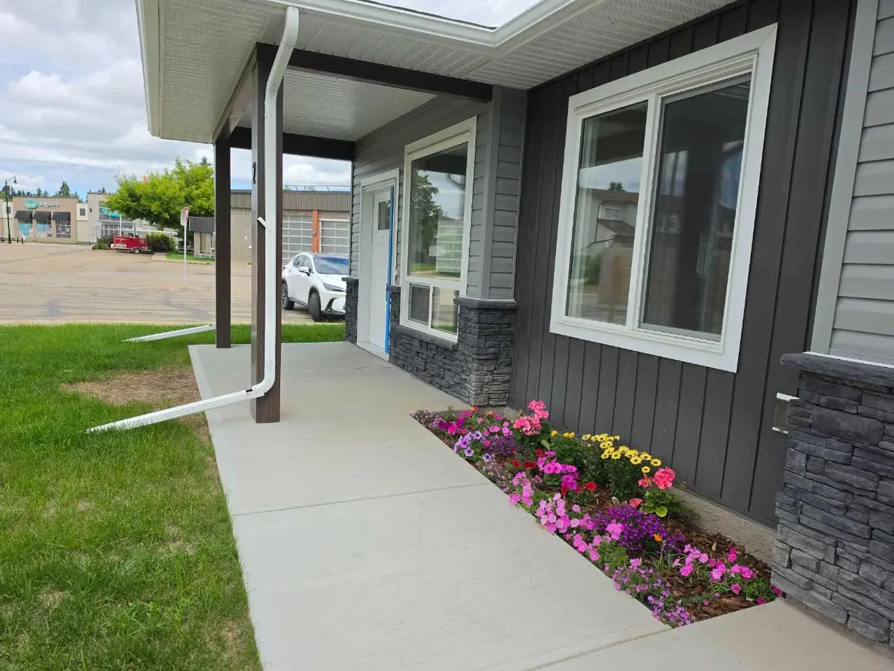 #2, 4738 49A Avenue 