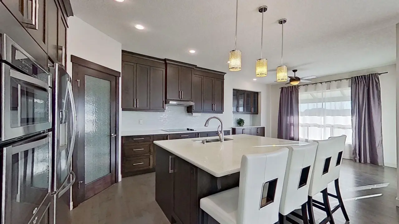 78 Cranarch View SE