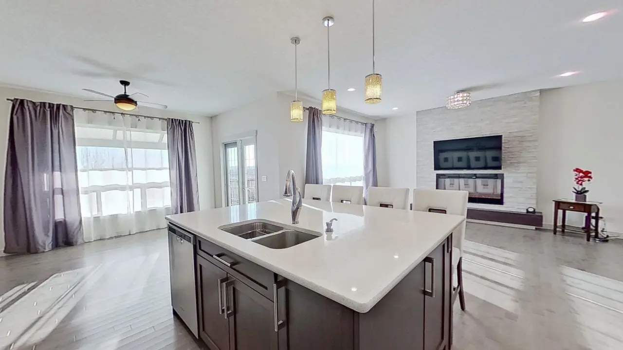 78 Cranarch View SE