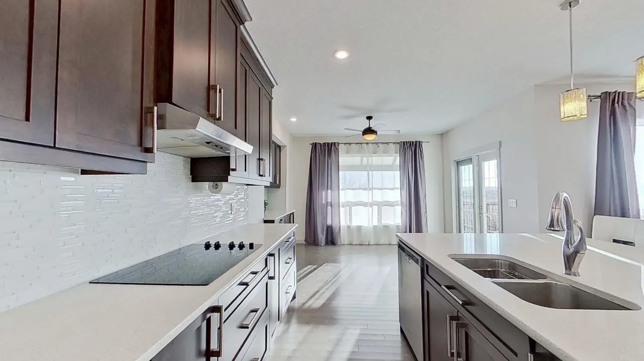 78 Cranarch View SE