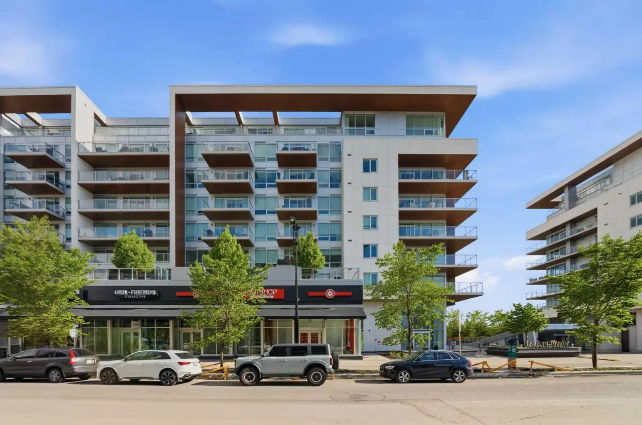307, 8445 Broadcast Avenue SW