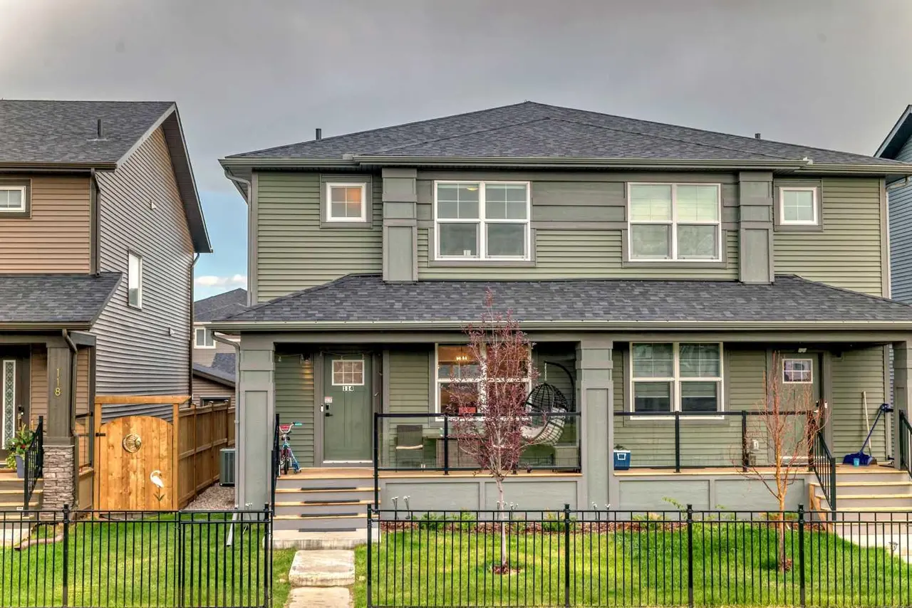 114 Midgrove  SW