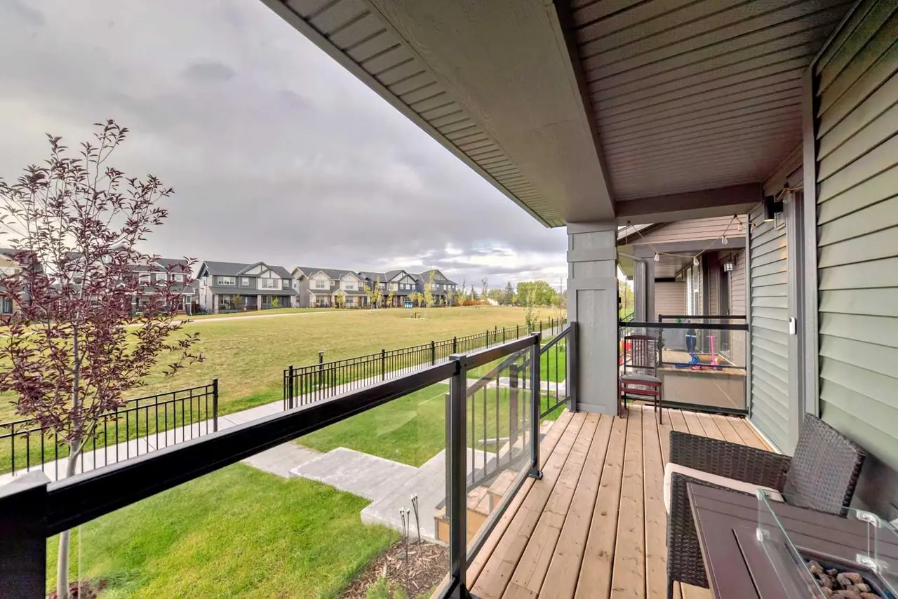 114 Midgrove  SW