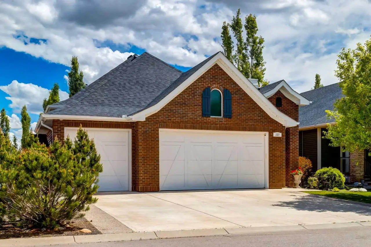 237 Aspenmere Circle 