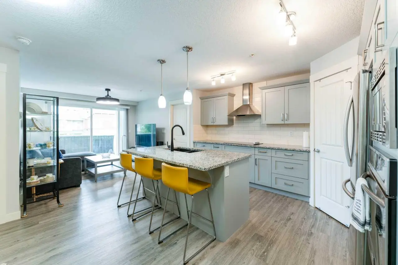 207, 130 Auburn Meadows View SE