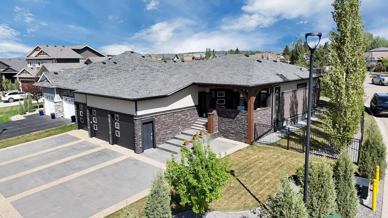 40 Talisman Close