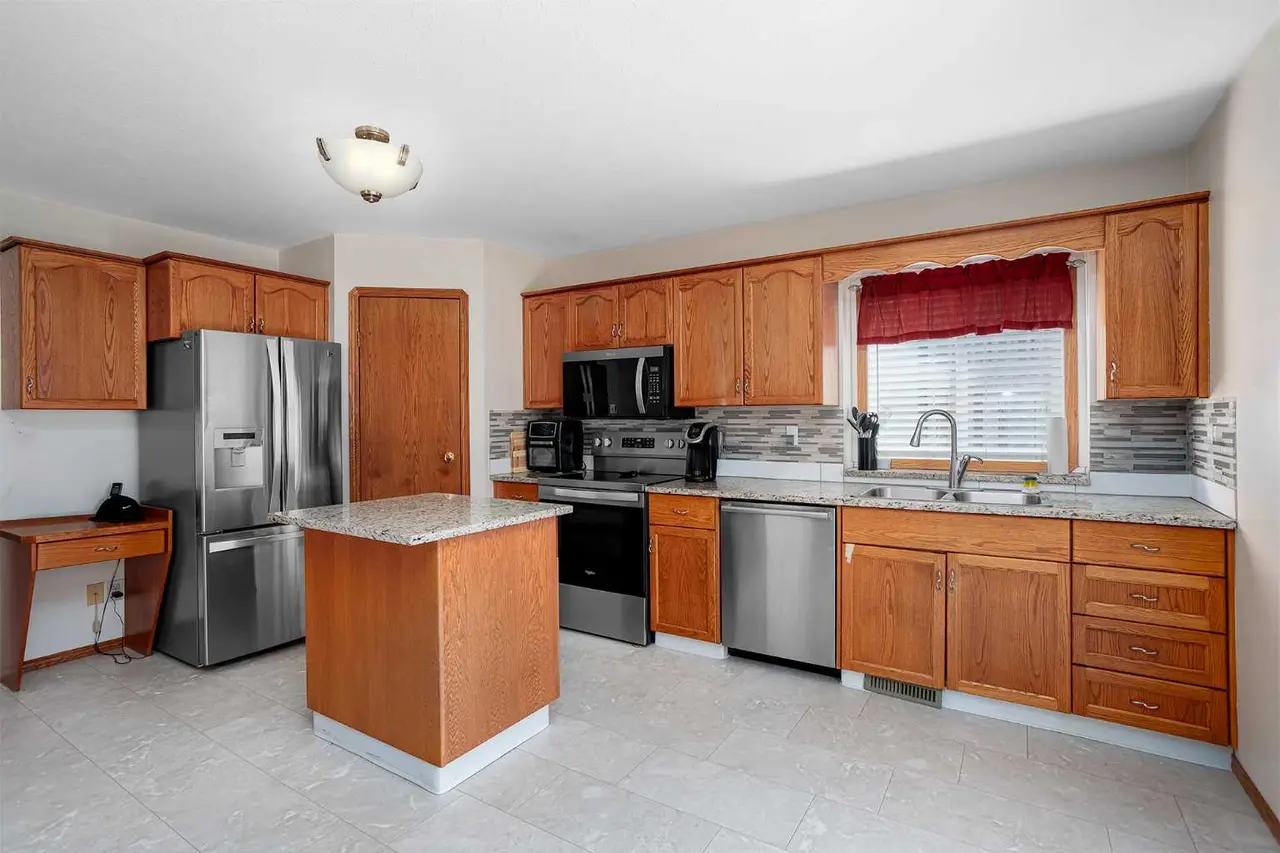 55 Edgewood Drive 