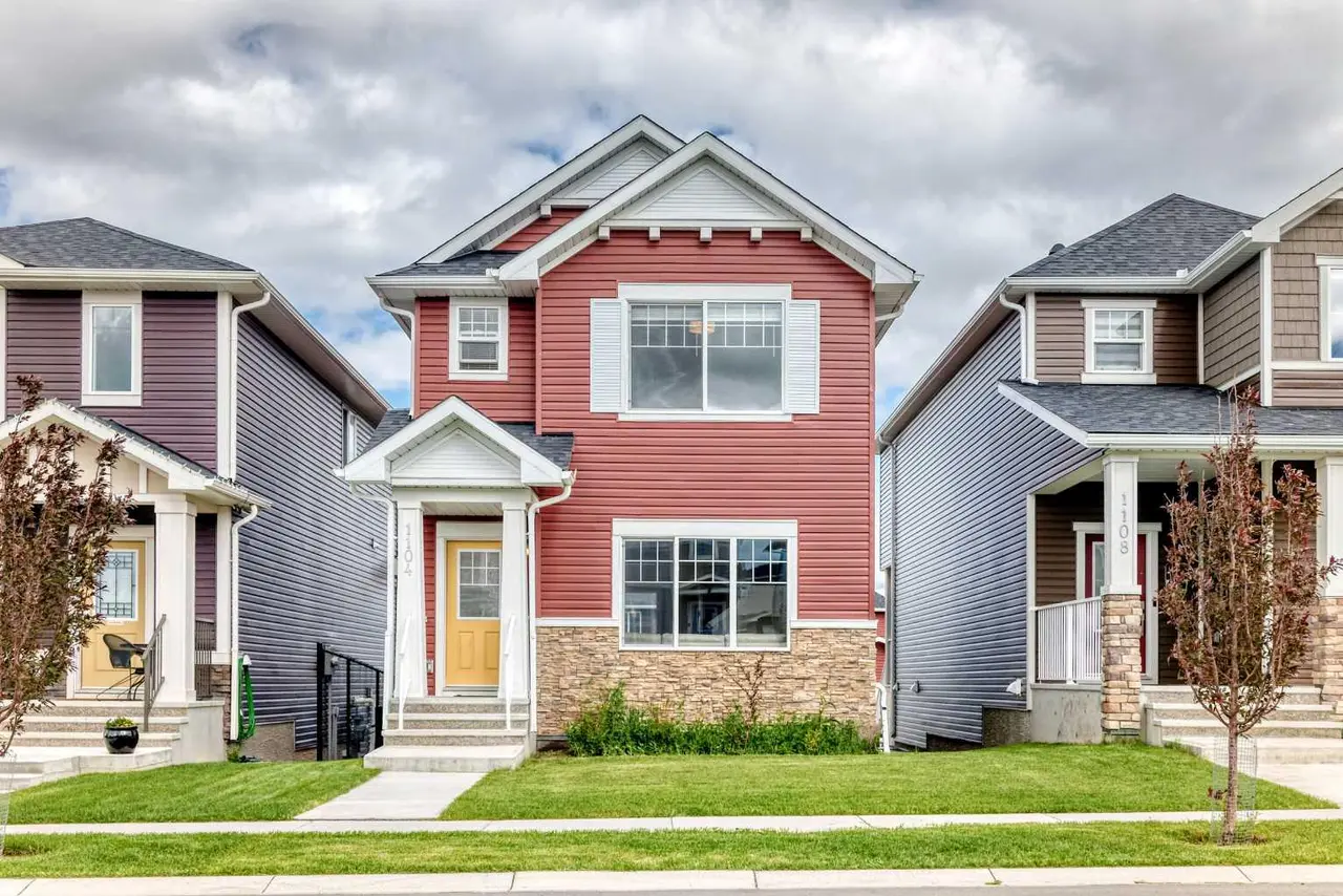 1104 Bayview Gardens SW