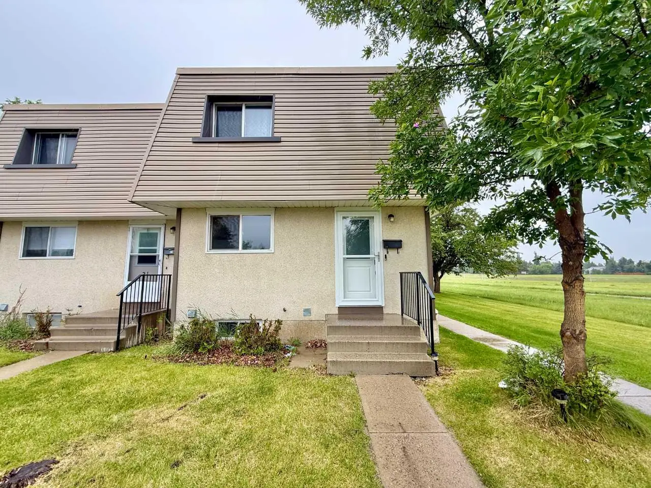 20, 115 Lafayette Boulevard W