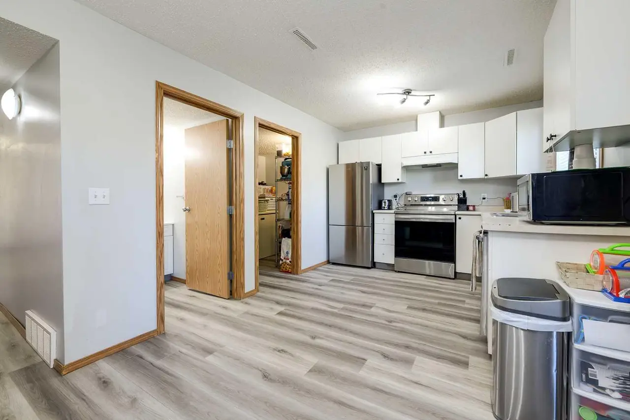 536, 100 Jordan Parkway  