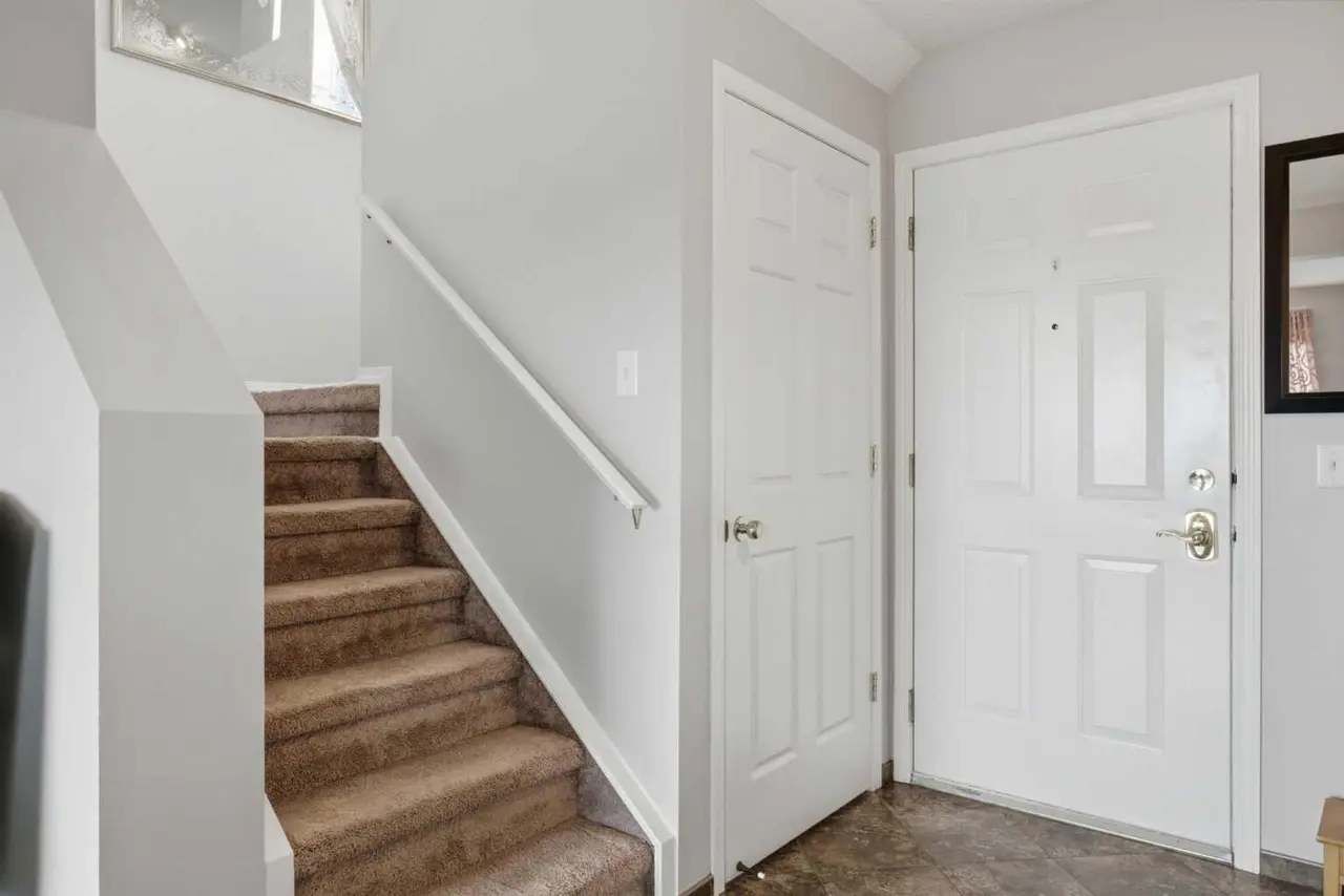 90 Hidden Ranch Terrace NW
