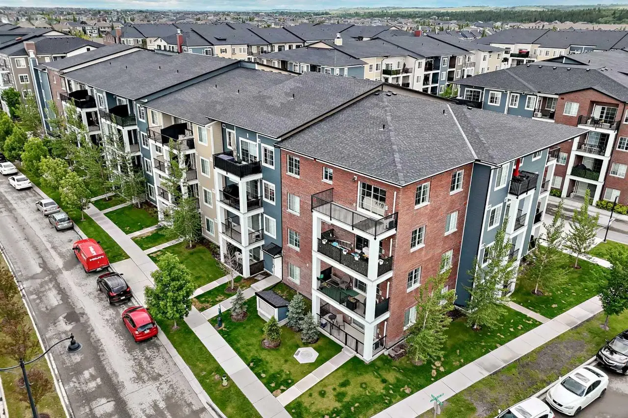 8306, 151 Legacy Main Street SE