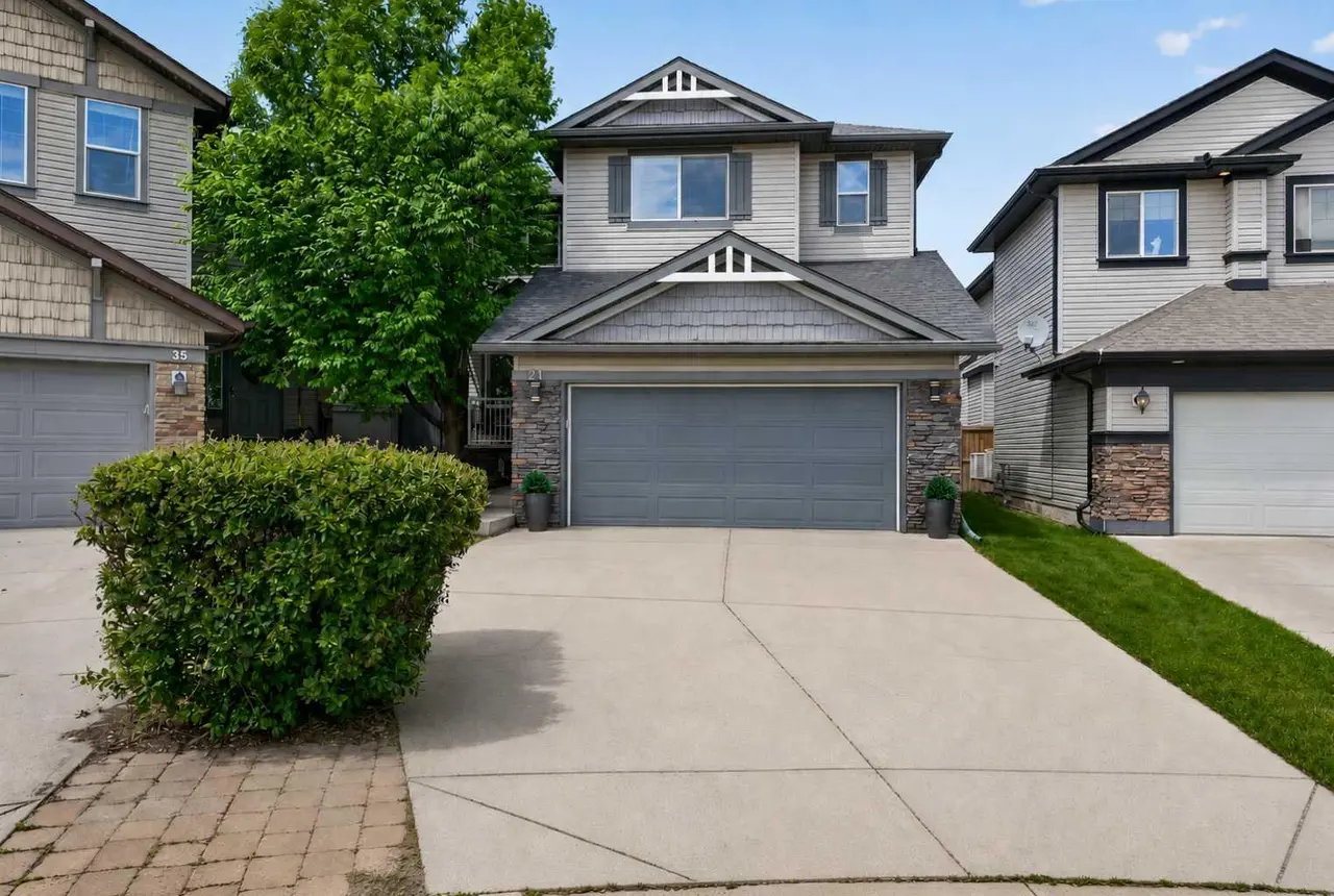 21 Morningside Bay SW