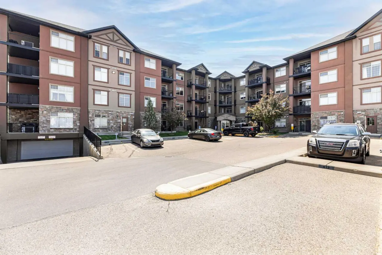 305, 69 Ironstone Drive 