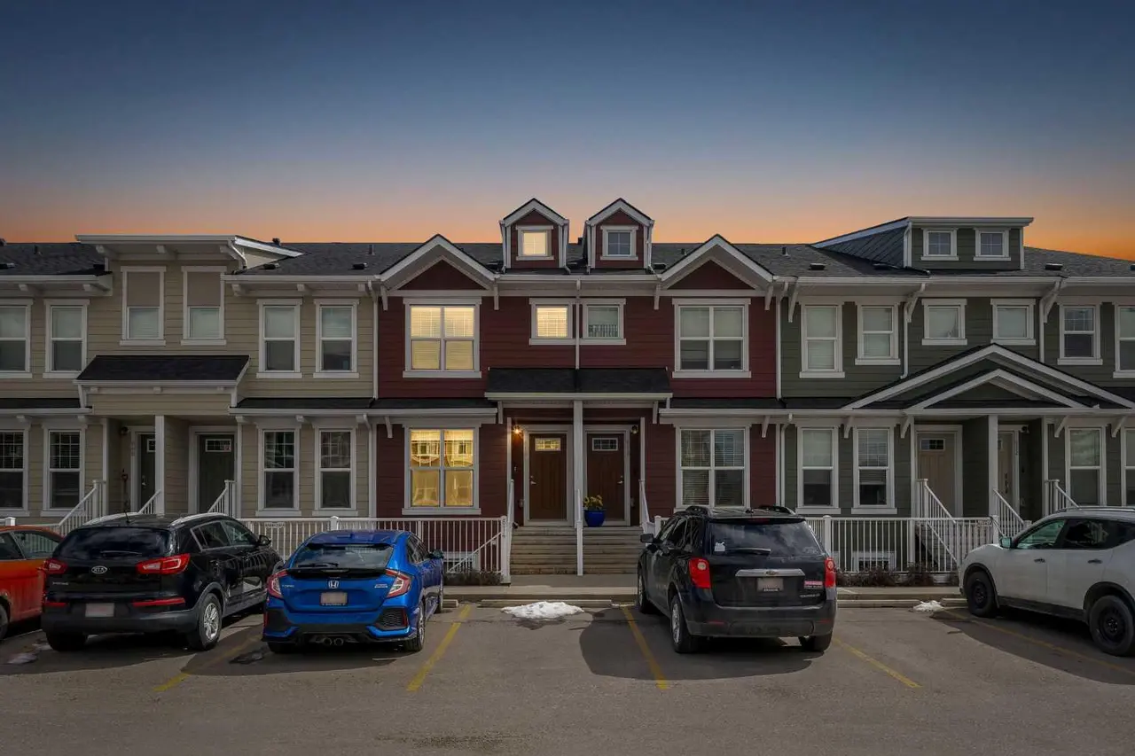 616 Cranford Mews SE