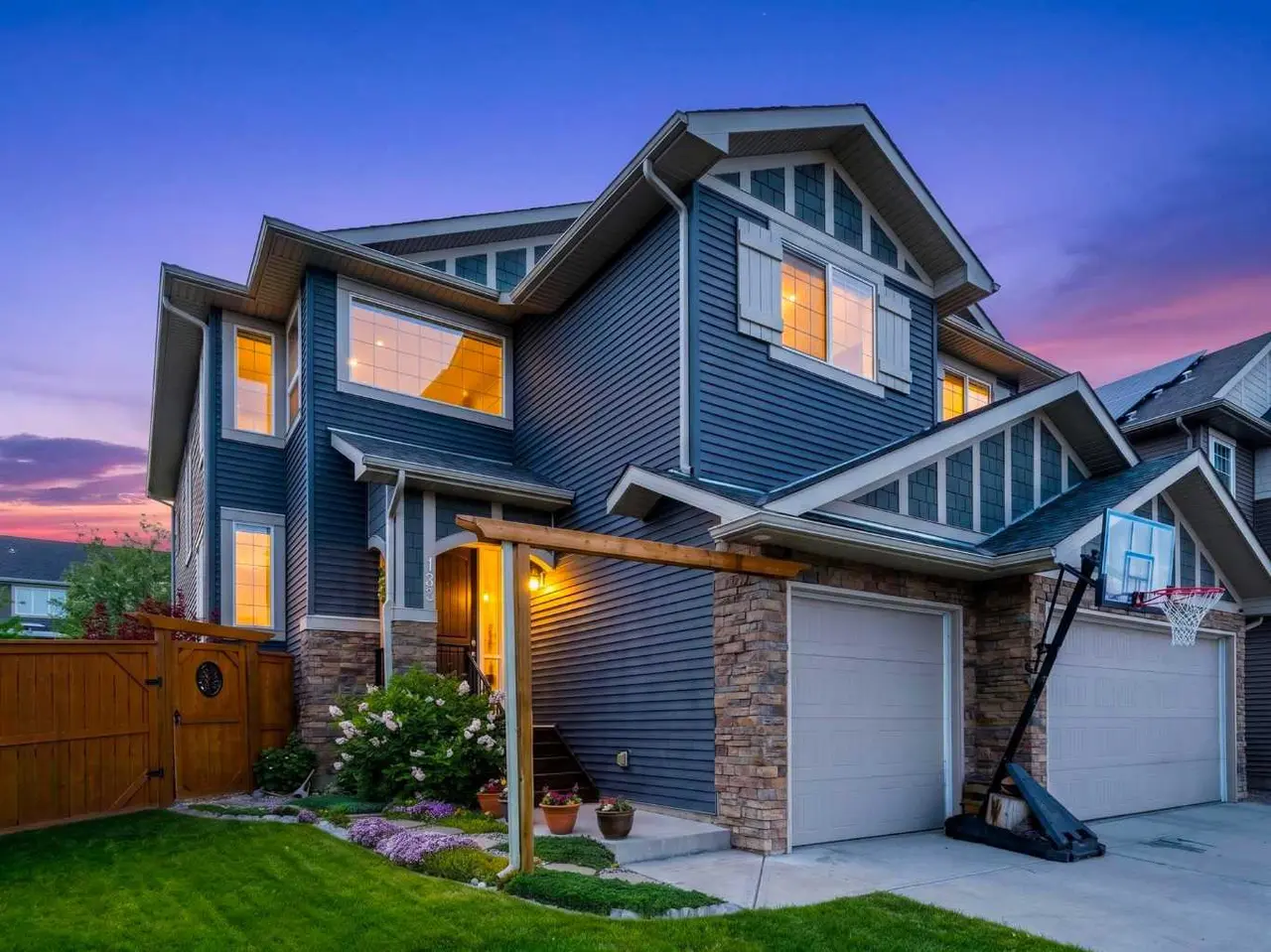193 Kinniburgh Way