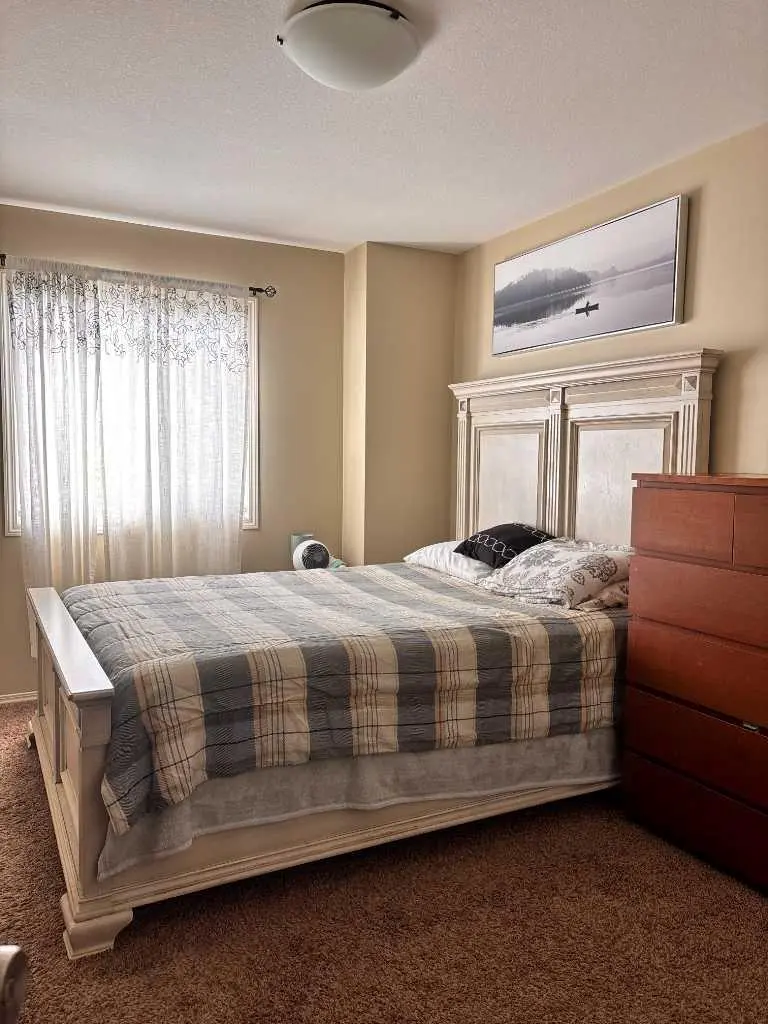 227 Lynx Road  N