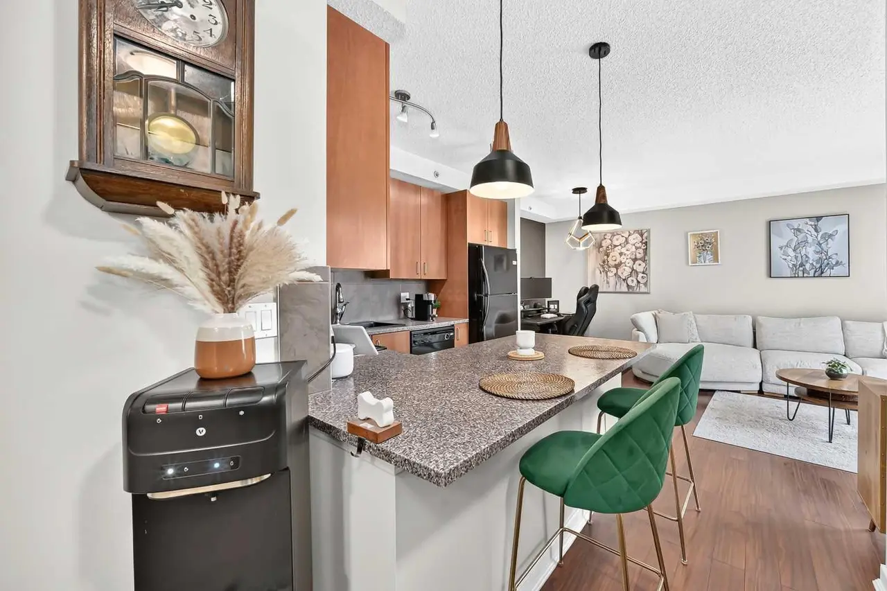 414, 120 Country village Circle NE