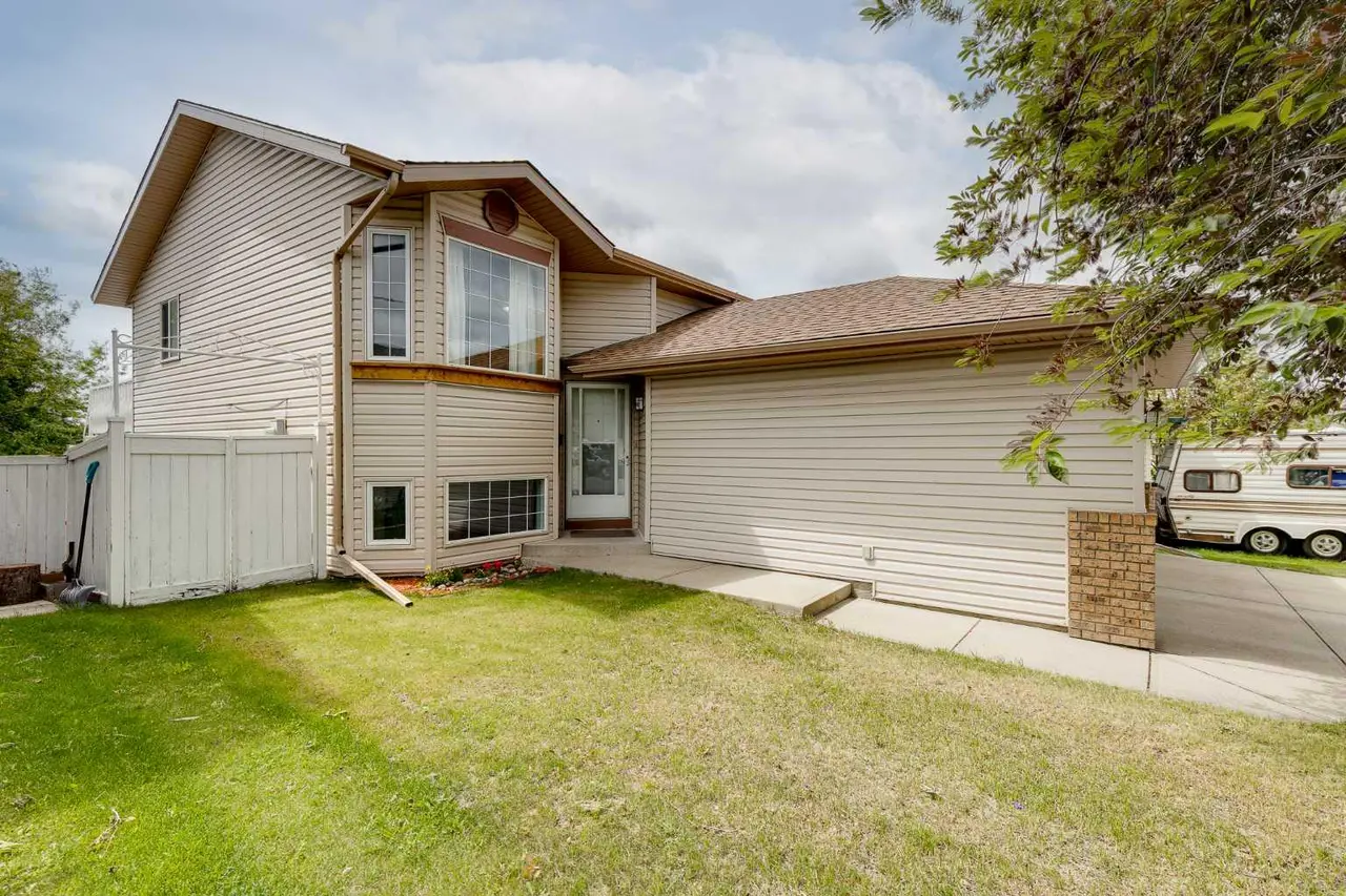 4 Big Springs Hill SE