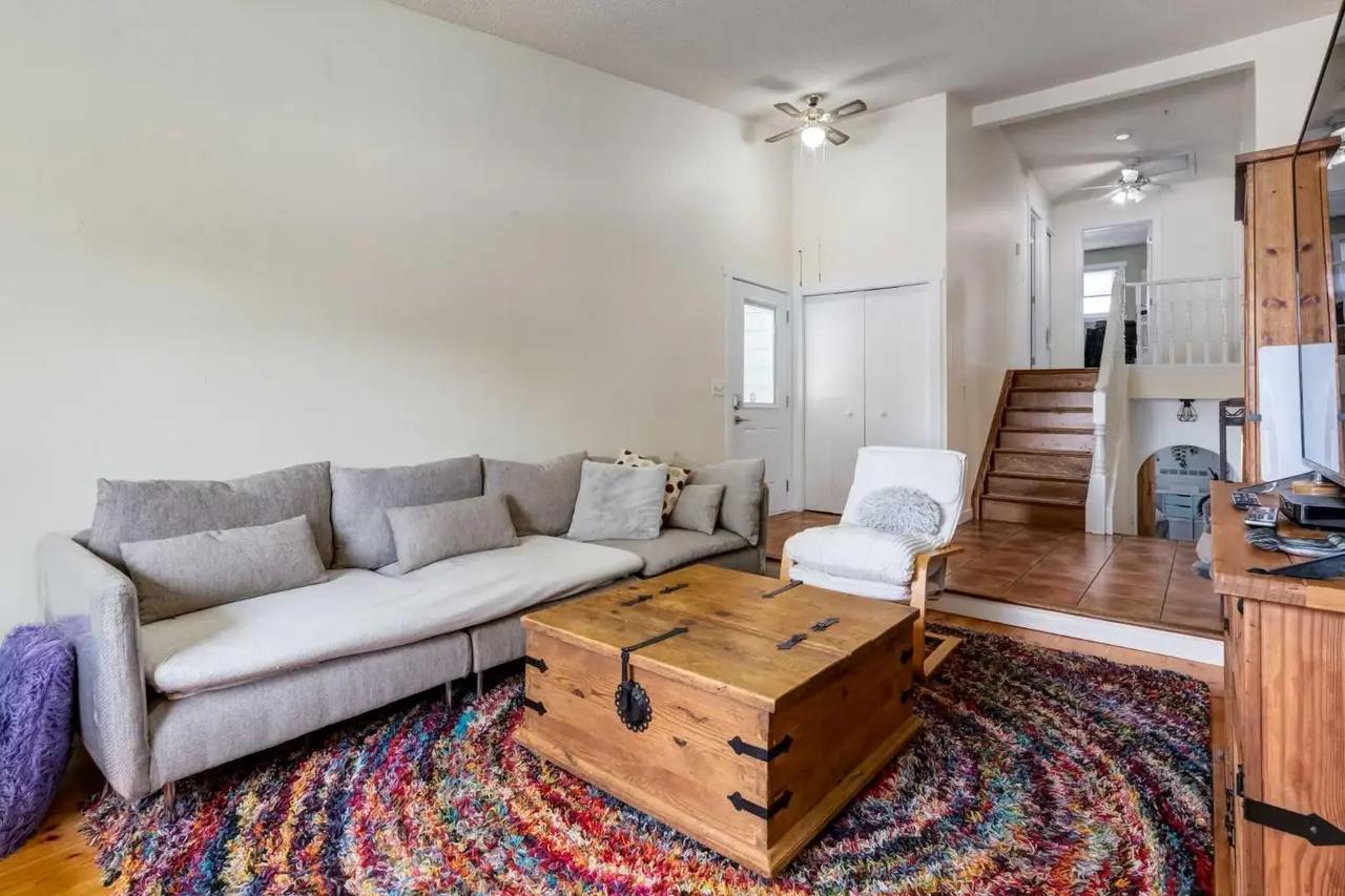 259 Shawmeadows Road SW