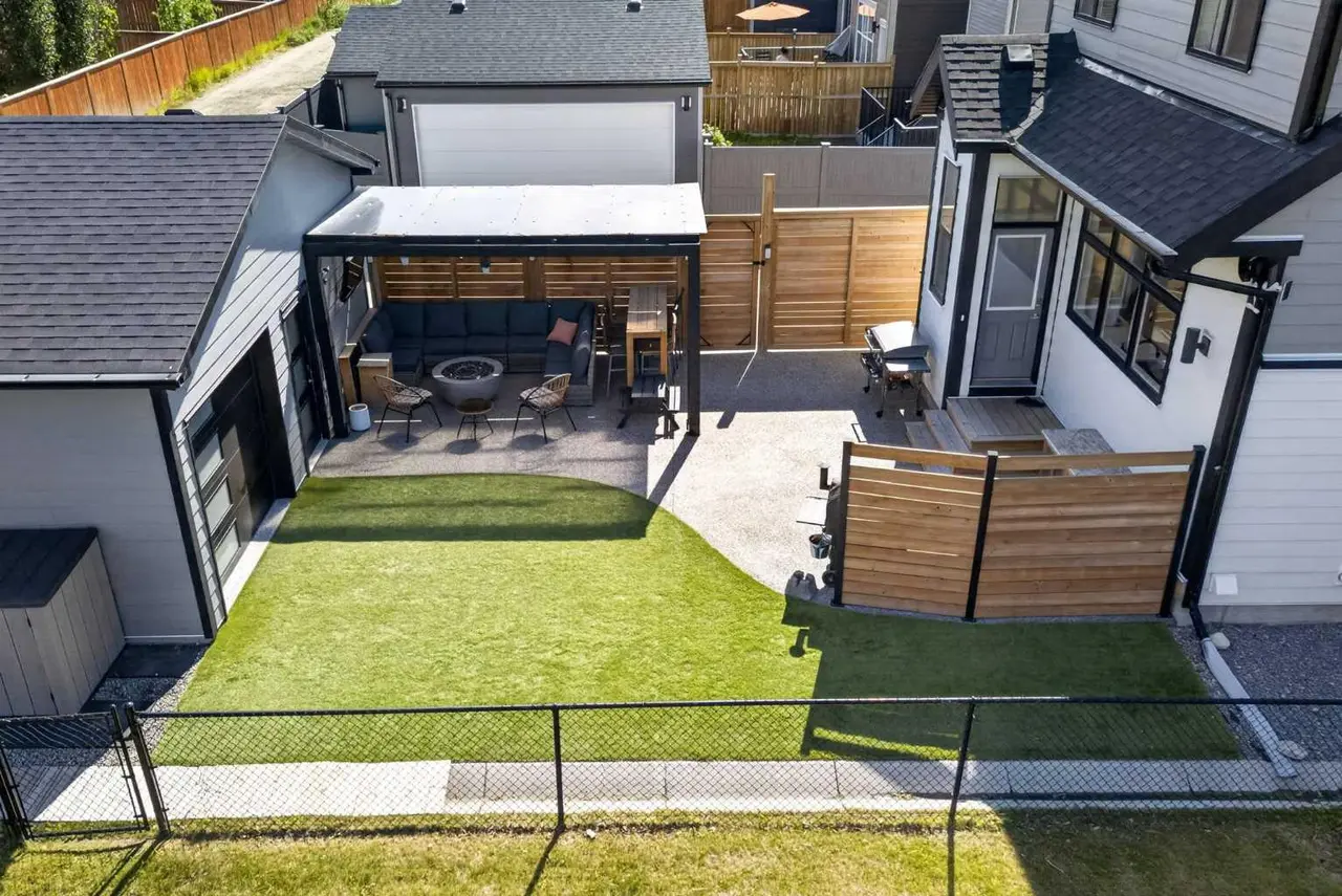 314 Masters Road SE