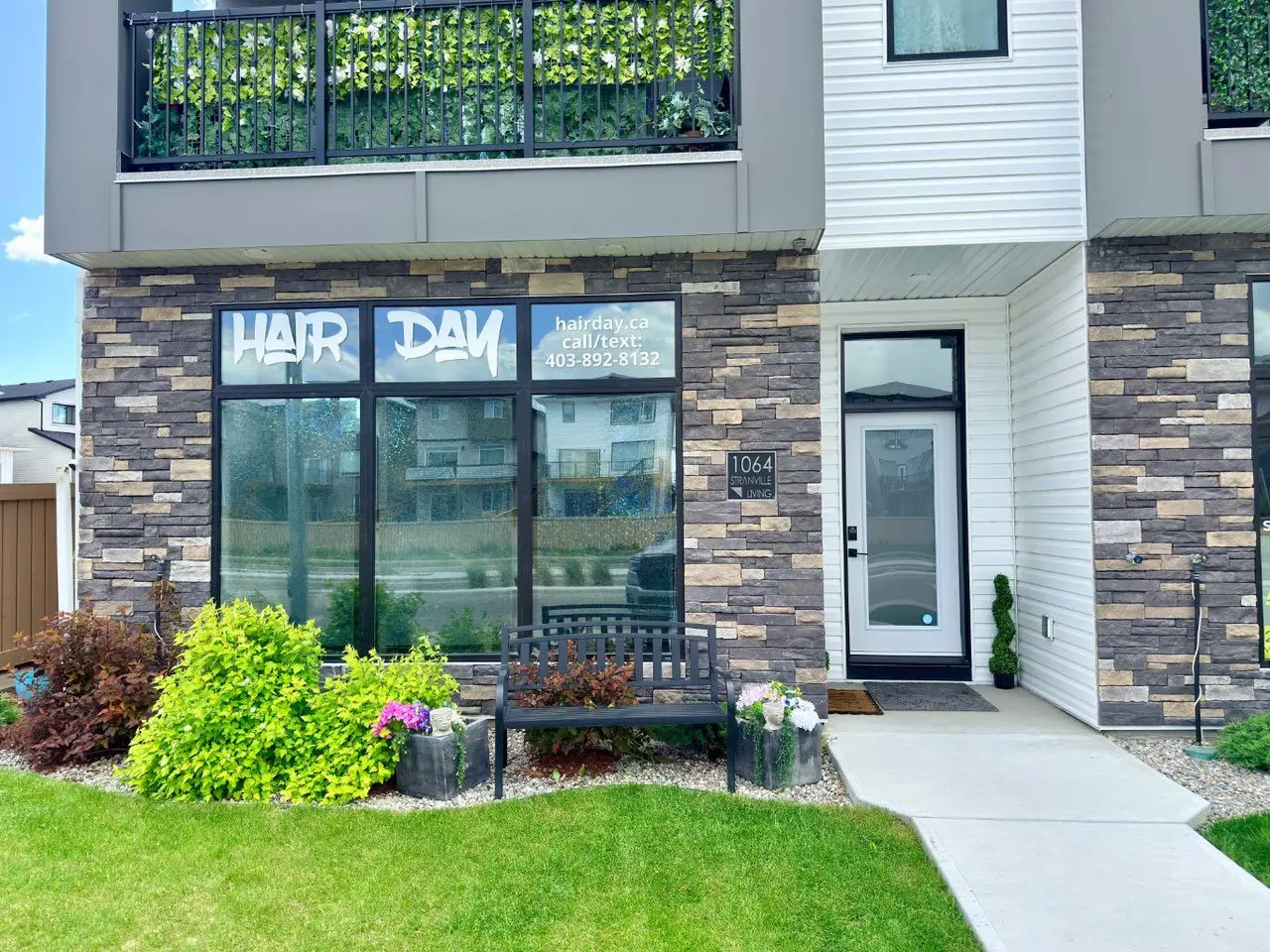 1064 Coalbrook Gate W