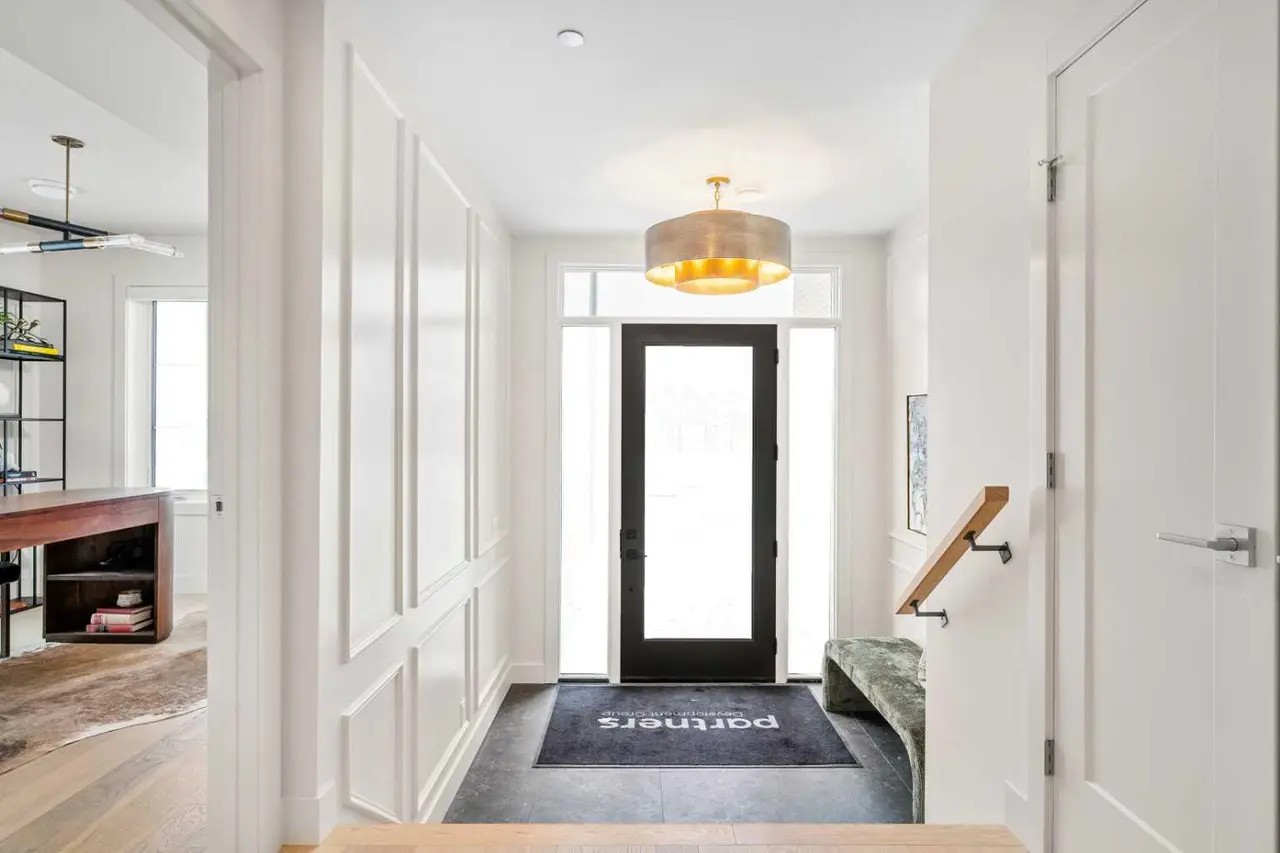 44 Greenwich Heath NW