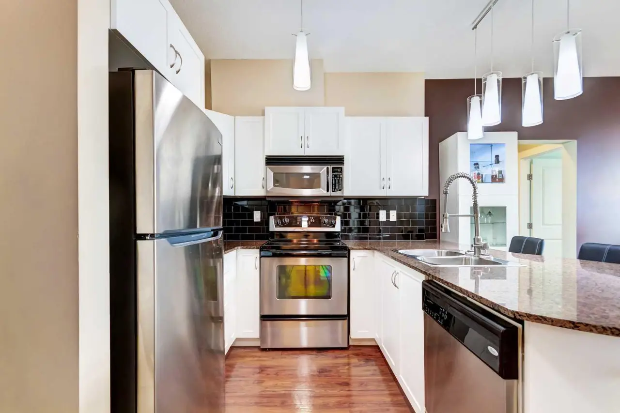 6504, 11811 Lake Fraser Drive SE