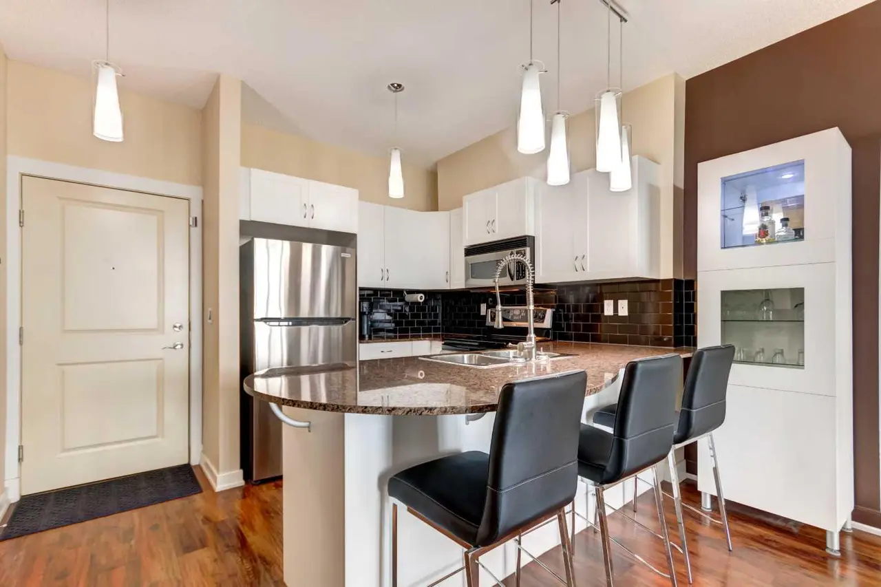 6504, 11811 Lake Fraser Drive SE