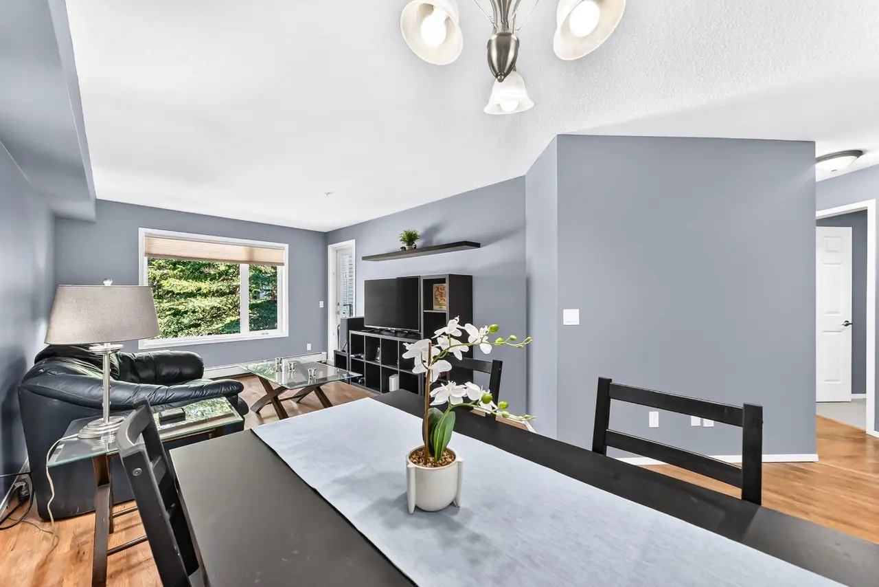 2219, 950 Arbour Lake Road NW