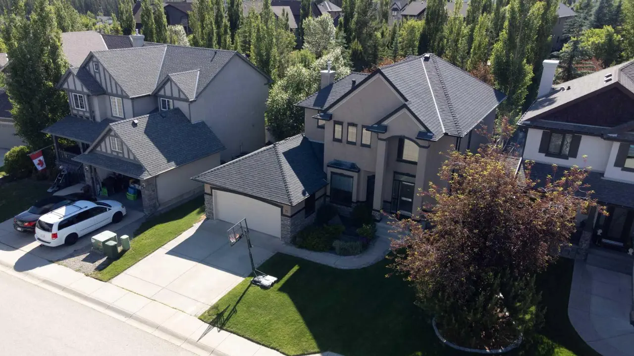 75 Discovery Ridge Mount SW