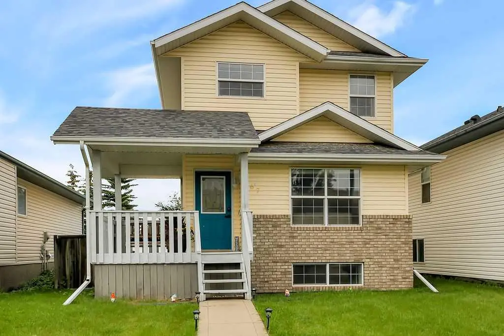 67 Durand Crescent 