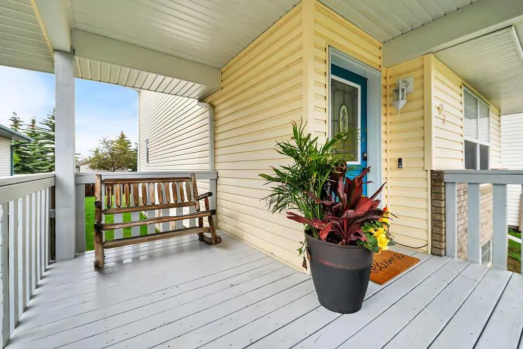 67 Durand Crescent 