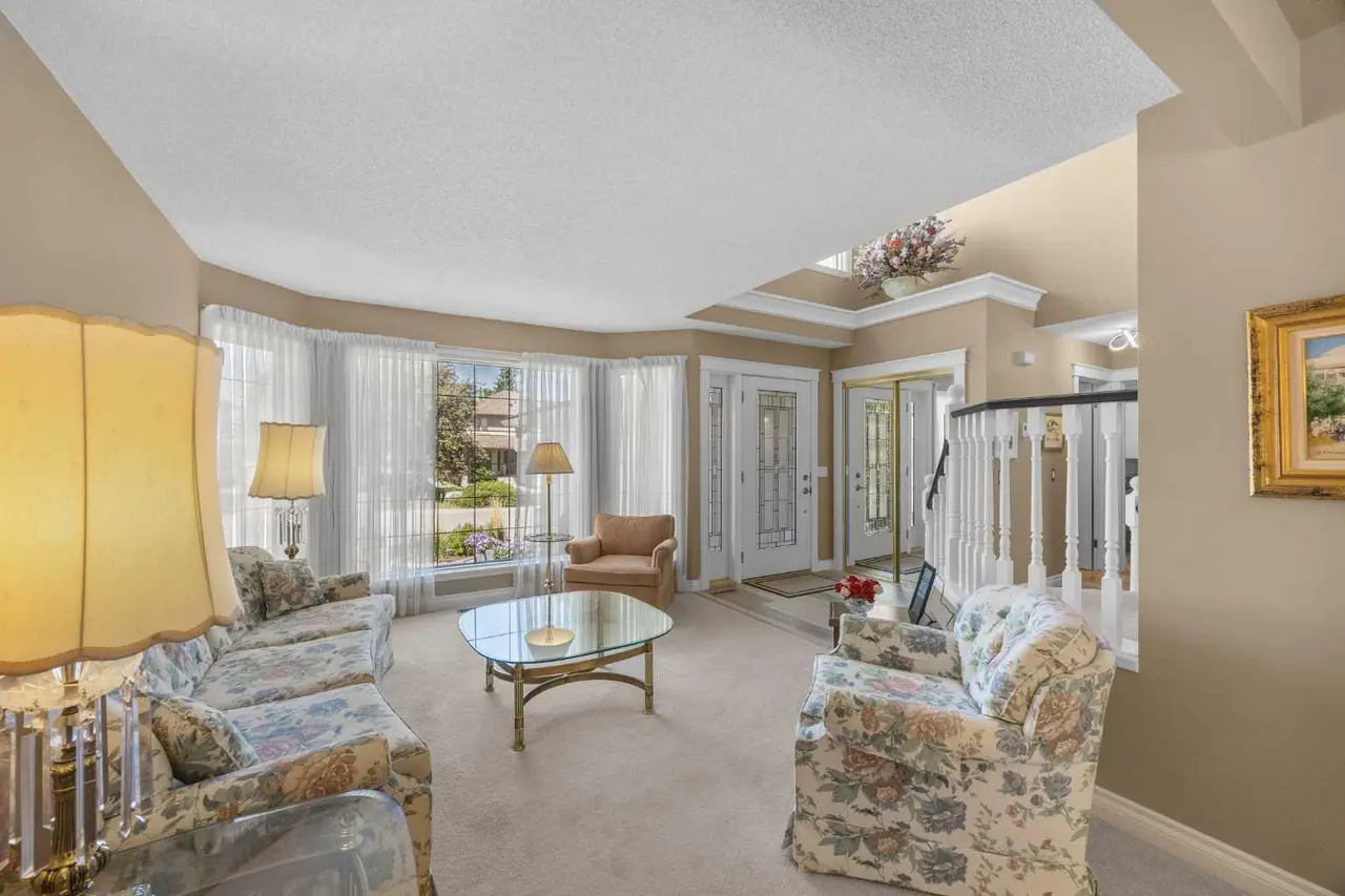 43 Hampstead Close NW