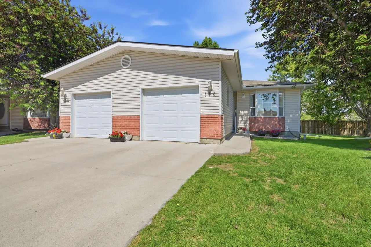 112 Dovista Court SE